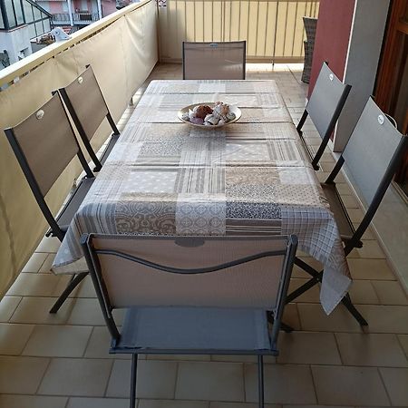Apartament Casa A Un Passo Dal Mare Ventimiglia Zewnętrze zdjęcie
